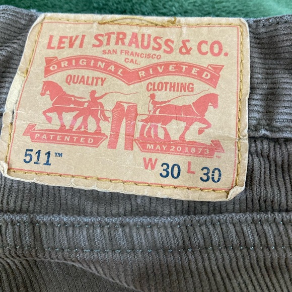 Levi’s Brown Corduroy 511 - Picture 2 of 4